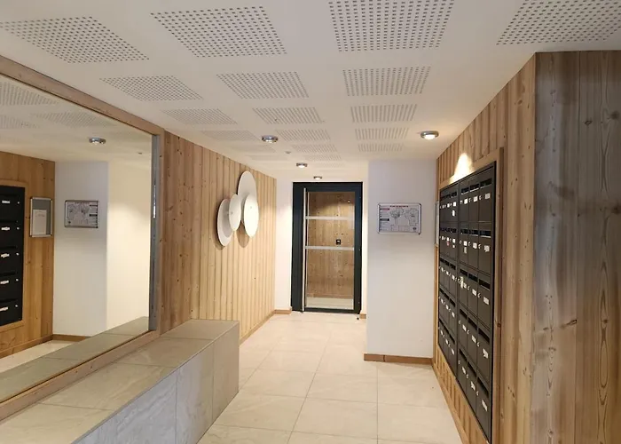 New Apt, 100m From Lift * شاتيل